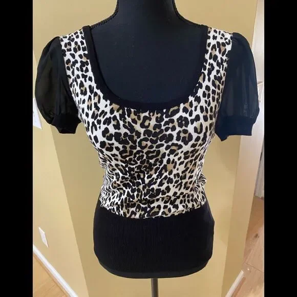 - White House Black Market black and leopard blouse in size XS - Picture 1 of 8